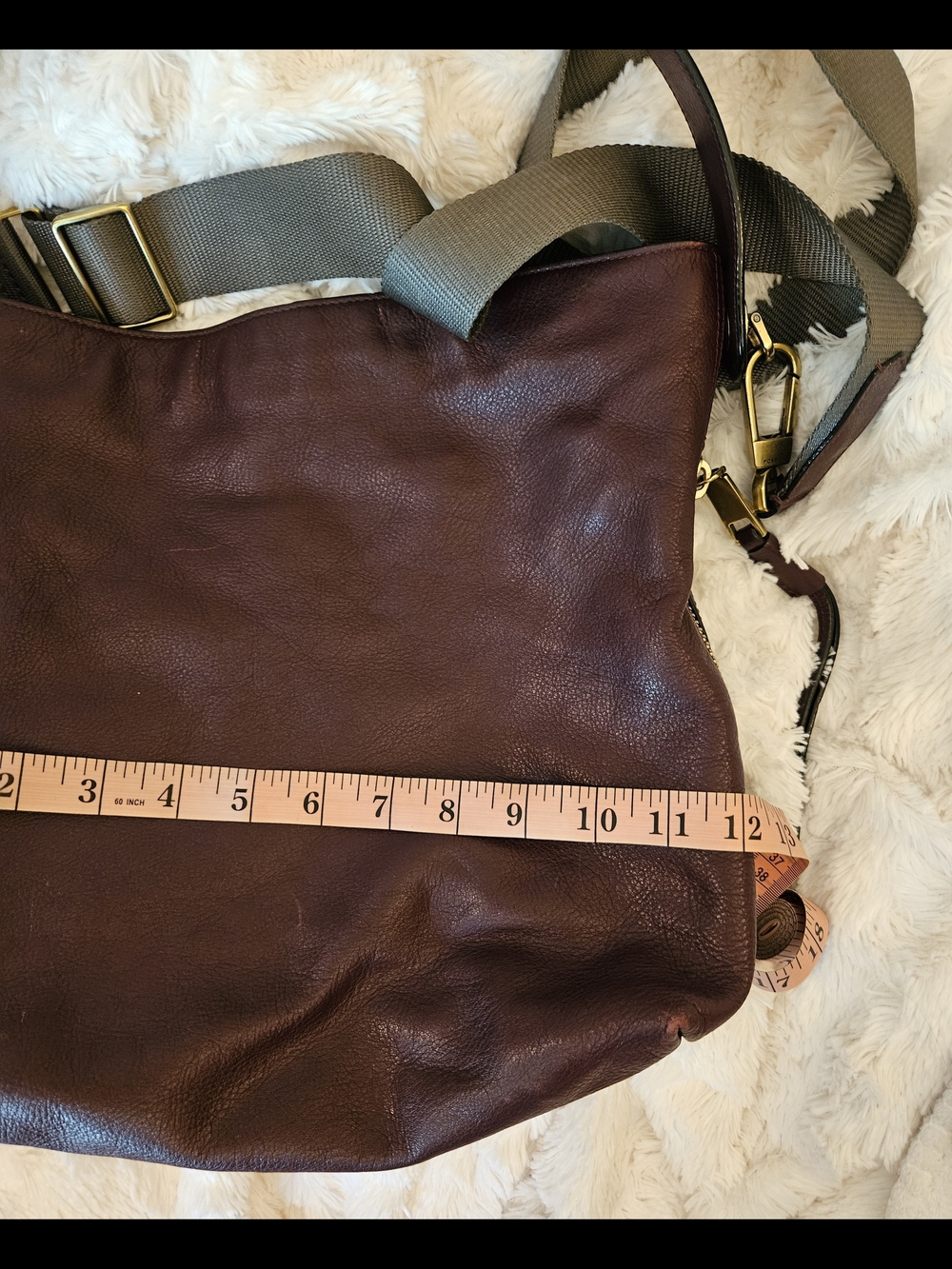 Fossil☆Leather Hobo Bag in Deep Burgundy - Picture 12 of 13
